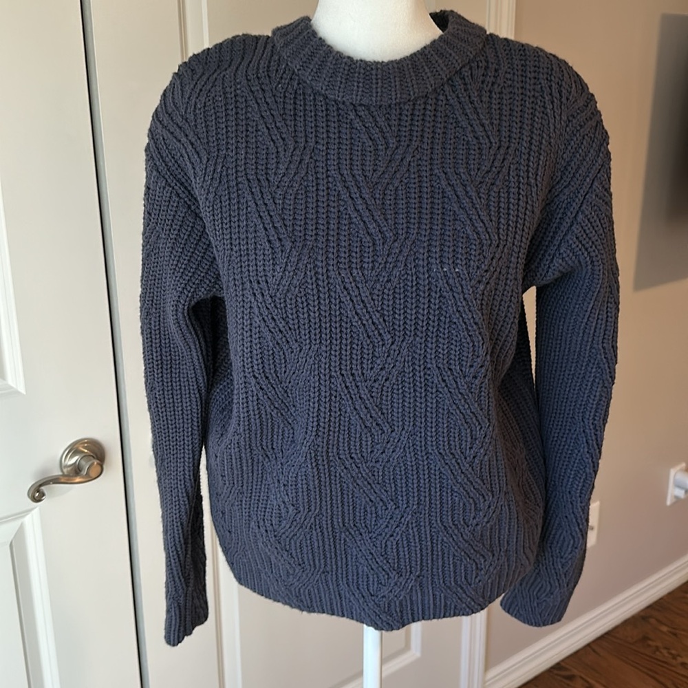 NWT - Caslon cotton blend sweater.  Super soft and perfect for Spring!
